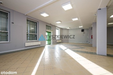 Centrum Malborka, handlowo-usługowo-komercyjny