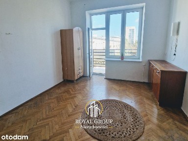 Klimatyczne mieszkanie z potencjałem w centrum