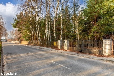 Kawęczynek 5000 m2. Dom i bajeczny ogród ze stawem