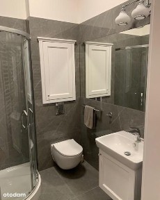 Stylowe mieszkanie w zabytkowej willi.