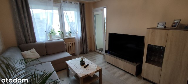 2-pok z osobną kuchnią i balkonem, super lokalizacja, do zamieszkania