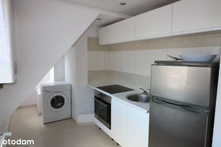 Atrakcyjna kawalerka-centrum.