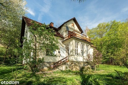 Piękny, autentyczny dom z 1932r i prawie 0,5h własnego parku