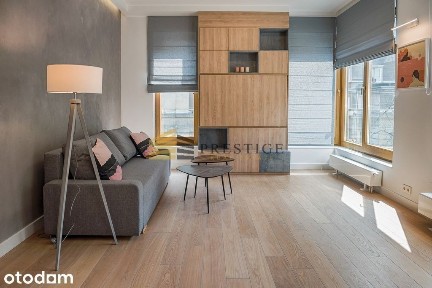 Apartament przy Rynku Nowego Miasta wynajme!