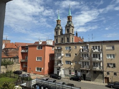 Mieszkanie 1/2 pokoje, 38m2, 2 pietro Chopina, Brzeg