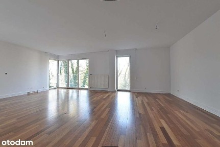 Luksusowy 5-pokojowy apartament do wynajęcia w centrum Warszawy