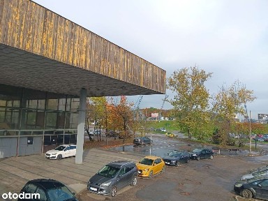 Tarnów Mościce - lok. o pow. 765 m2 na wynajem w budynku dworca PKP