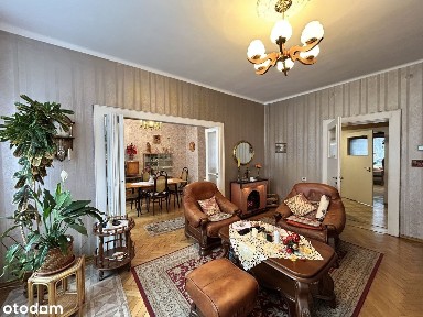 128 m² w ikonie katowickiego modernizmu - Drapaczu Chmur