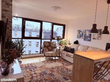 Przestronne 3-pokojowe mieszkanie z garażem w Garden Residence