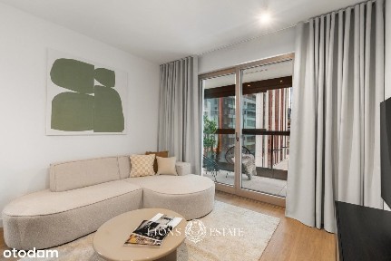 Nowoczesny apartament w Towarowa Square