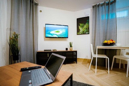 Mazowieckie, Warszawa, Włochy