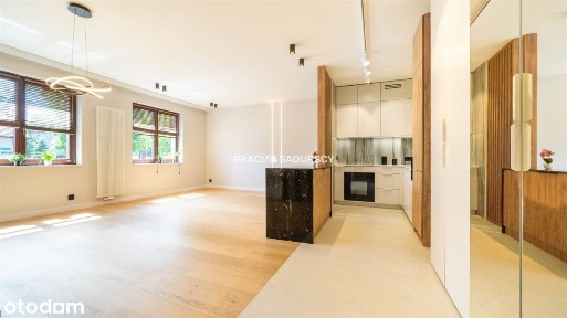 Wola Justowska apartament z miejscem postojowym