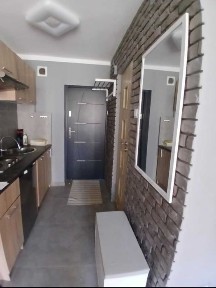 Wynajmę w pełni wyposażoną i umeblowaną kawalerkę blisko PKN ORLEN