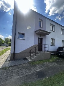 Parterowe mieszkanie z ogródkiem i garażem - kameralny budynek