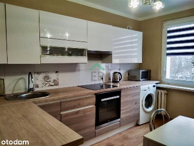 Sprzedam mieszkanie na pierwszym piętrze.