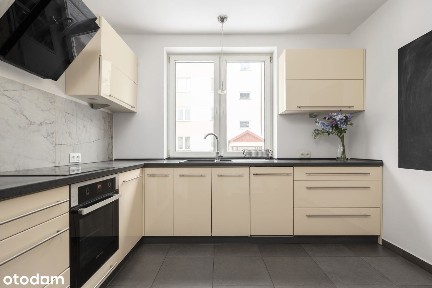 Przestronne mieszkanie z tarasem - idealne do własnej aranżacji