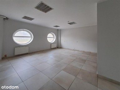 Magazyn440m2+biura80m2+zaplecze115m2