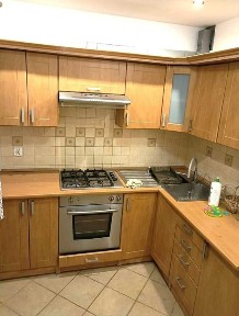 Przestronne trzypokojowe mieszkanie z balkonem