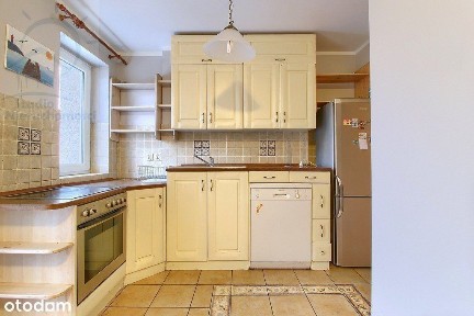 Umeblowane mieszkanie na Bielanach