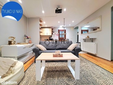 Okolice ul. Otwartej Odrestaurowana kamienica