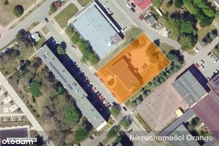 Budynek w centralnej części Gorzyc.