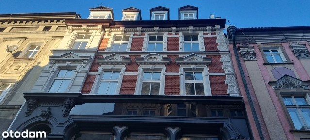 WYJĄTKOWA KAMIENICA w centrum Kłodzka - wiele możliwości dla inwestora