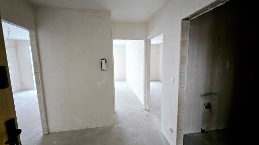 Świdnik, Grota Roweckiego (Kaczyńskiego) 17