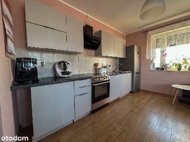 Na sprzedaż trzypokojowe mieszkanie - Armii Poznań