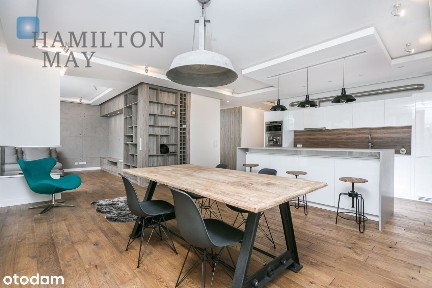 Klimatyczny, trzypokojowy apartament na Żoliborzu