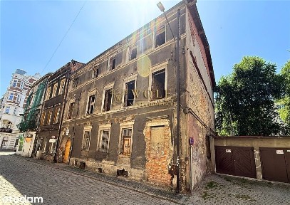 Nieruchomość inwestycyjna - 12 lokali w Bytomiu