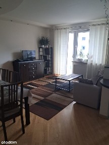 Przestronne 4-pokojowe mieszkanie z balkonem