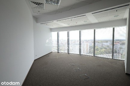Promocja! Sky Tower-różne powierzchnie