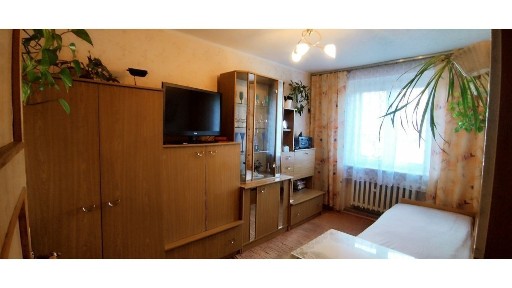 Sprzedam mieszkanie dwupokojowe.