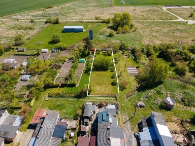 Mieszkanie parter z działką i pomieszczeniem gosp. na Sprzedaż