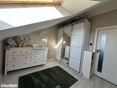 3 pokojowe mieszkanie w Rumi z własną klatką schodową!