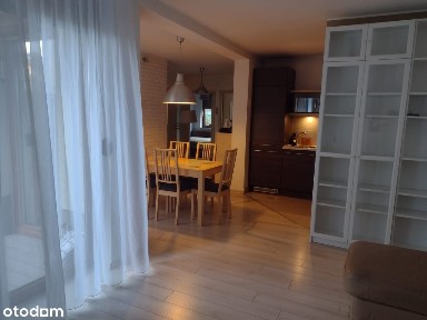 4 pokojowe mieszkanie na osiedlu Złocień