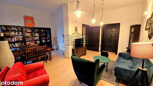 Przestronne 4-pok. mieszkanie w samym sercu miasta