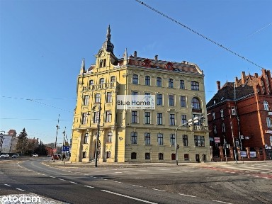 Klimatyczne, 4 pokojowe, w neobarokowej kamienicy
