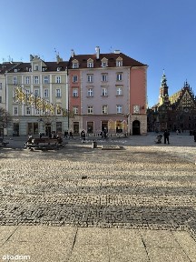 Do wynajęcia kameralny lokal naprzeciwko Starbucks