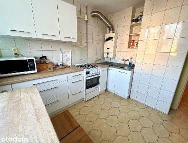 ***OsiedleXXVleciaIIpiętro BalkonOsobnaKuchnia***