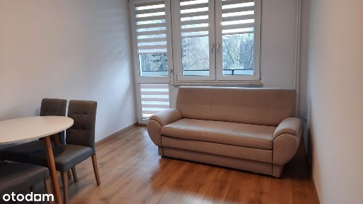 Saska Kępa | 3 pokoje | 47 m2 | balkon | czyste | ciche