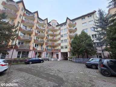 Lokal hand.-usług./przyziemie/podwórko