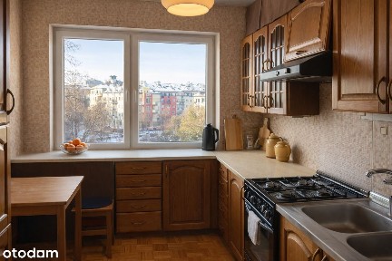 Kabaty | Bronikowskiego | Garaż | Komórka | Dwupoziomowe