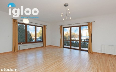 Jasny dom w pobliżu parków na Mokotowie