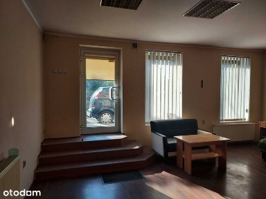 Lokal mieszkalny, lub usługowy na sprzedaż!