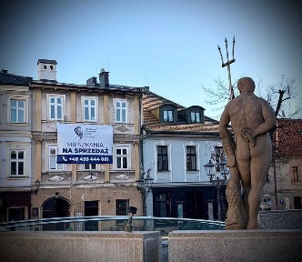 Kawalerka 29,59 mkw. przy Rynku - poddasze o pow. 44,50 mkw. gratis!