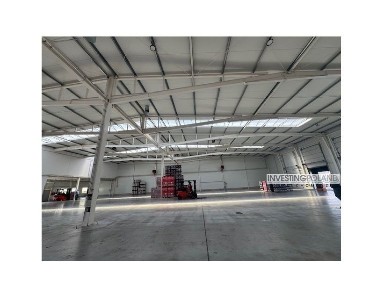 Magazyn, handel, hala również produkcyjna, dok, duża brama, parking