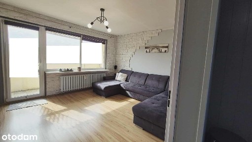 Przestronne 3-pokojowe mieszkanie z balkonem!