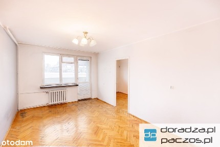 W Rynku/ 37,5 m2/ Loggia / Duża Piwnica/ Opcja 3 Pokoi / Zadbany Blok