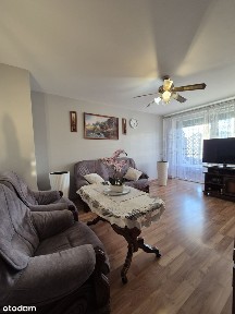 3 pokoje / Balkon / Niski czynsz / Do zamieszkania